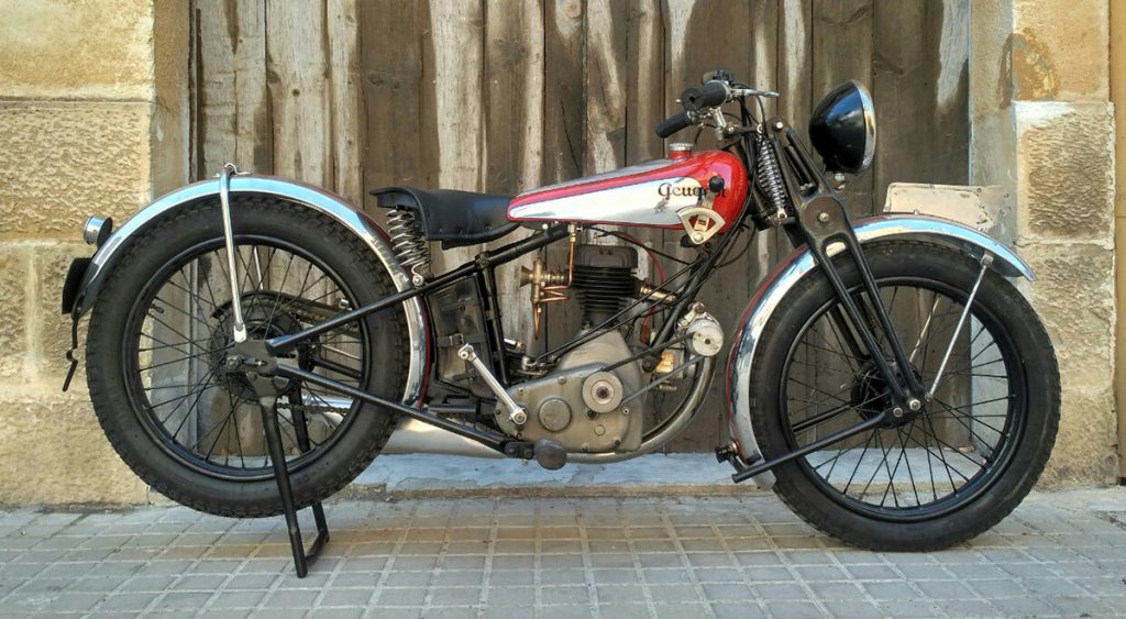 Moto Peugeot P110